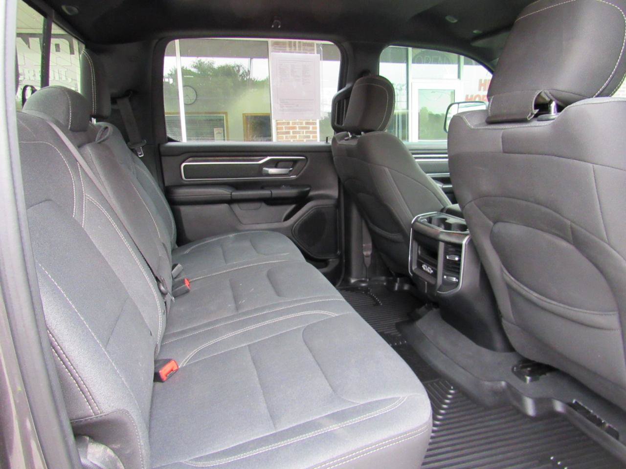Used 2019 RAM 1500 Big Horn AWD/4WD image 39