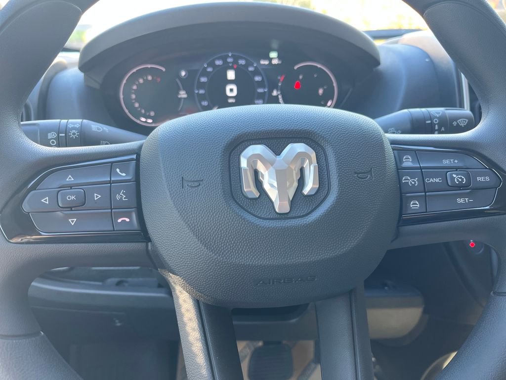 New 2026 RAM ProMaster 1500 w/ Quick Order Package 22G SLT image 12