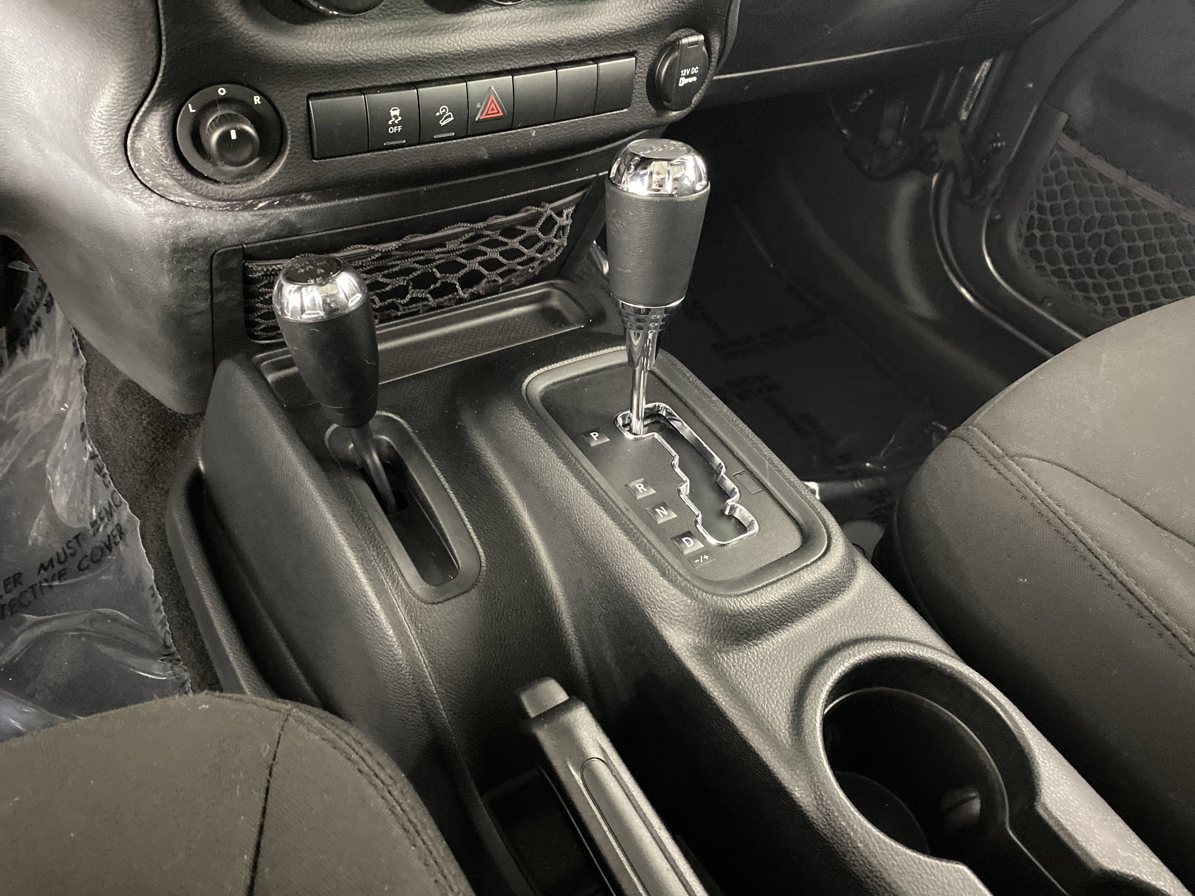 Used 2018 Jeep Wrangler Unlimited Sport S AWD/4WD image 24