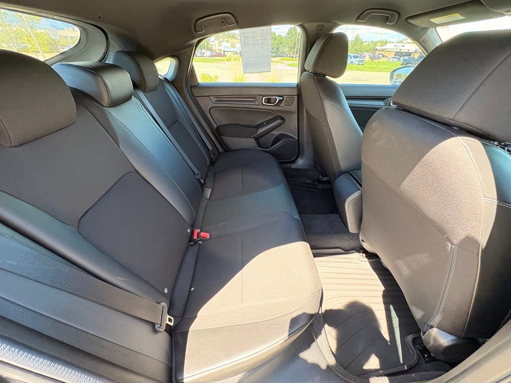 Used 2025 Honda Civic Sport image 32
