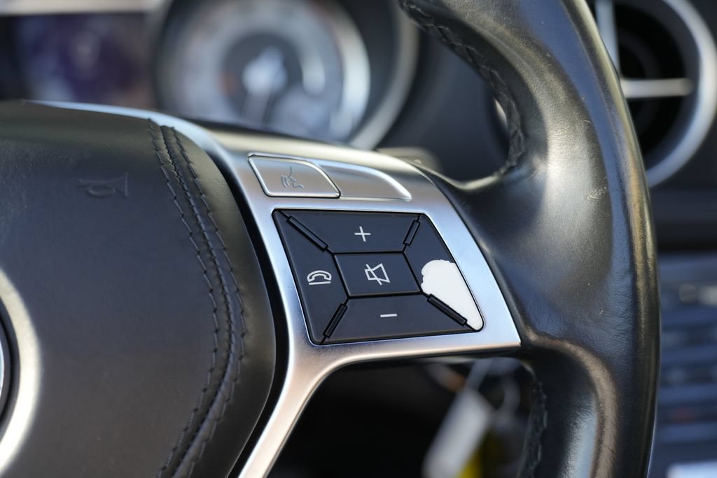 Used 2015 Mercedes-Benz SL 400 w/ Premium I Package image 38
