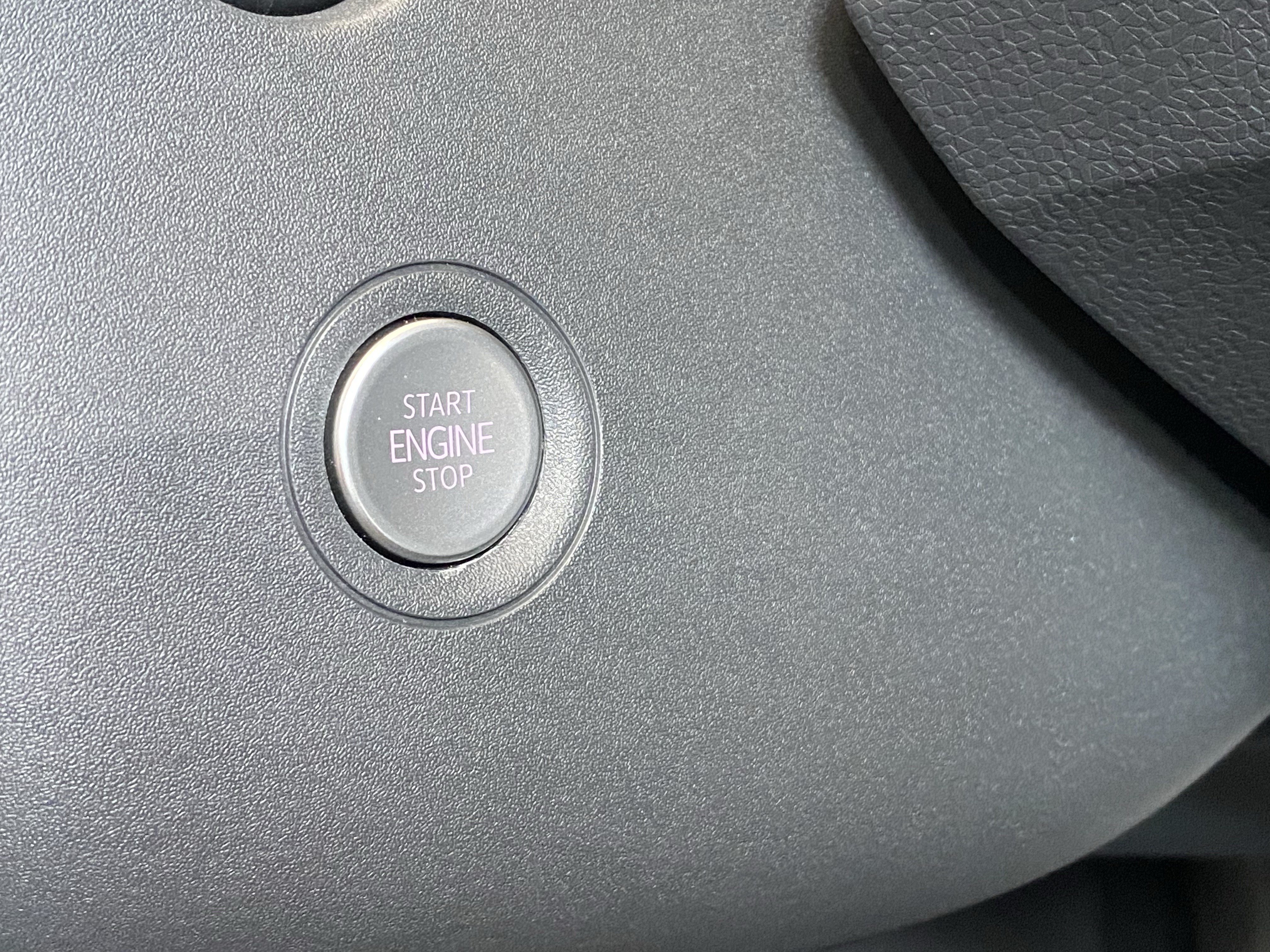 Certified 2023 Volkswagen ID.4 Pro RWD image 14