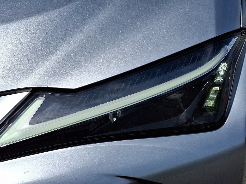 Used 2023 Lexus UX 250h F Sport w/ Accessory Package (Z2) AWD/4WD image 10