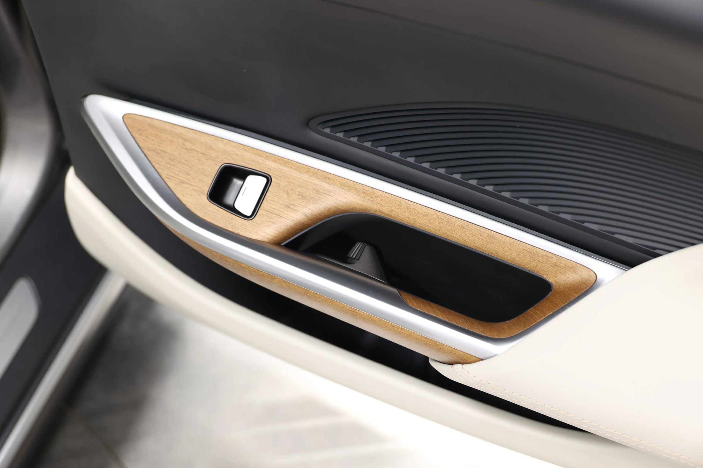 Used 2023 Lucid Air Grand Touring image 71