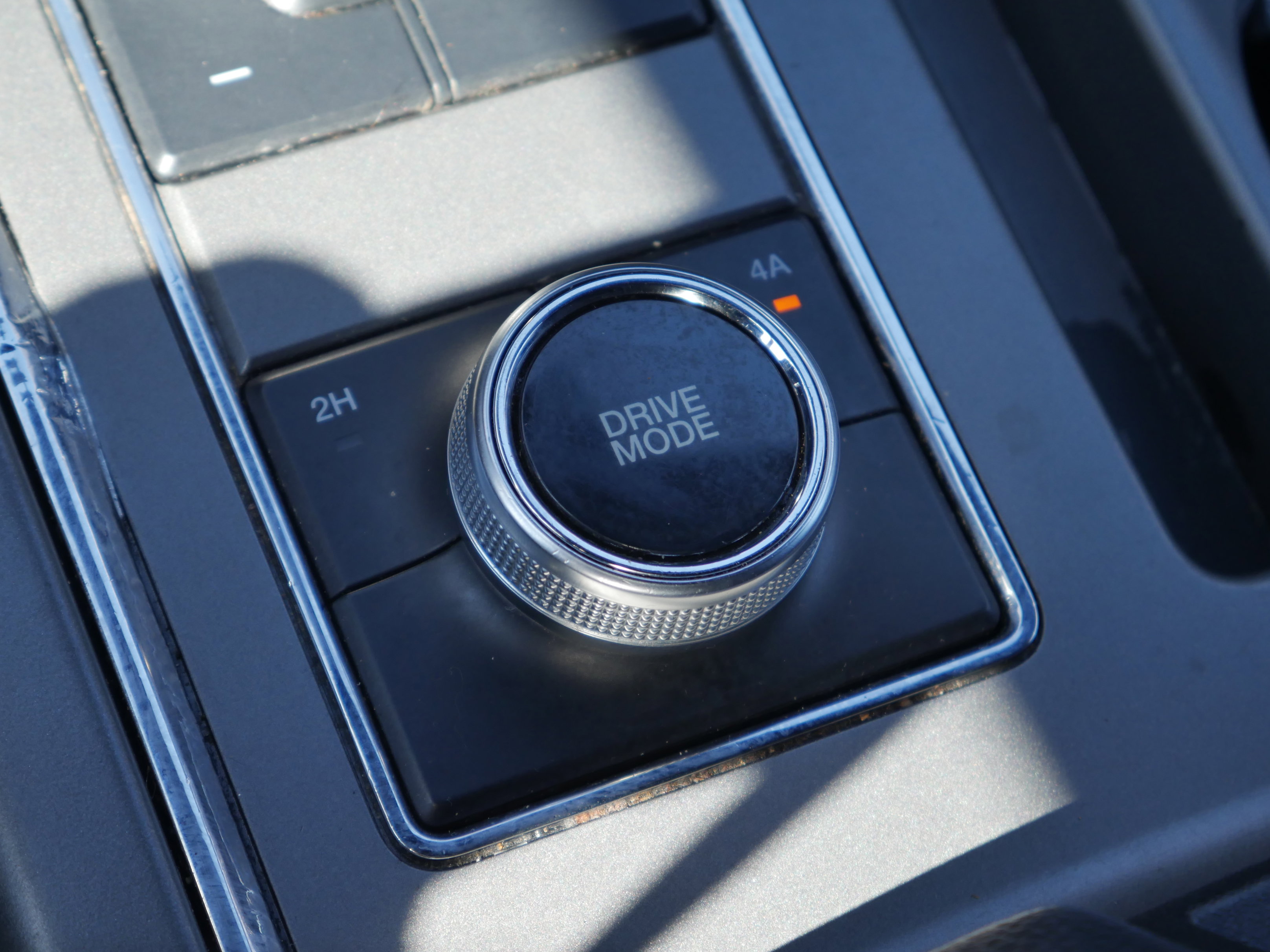 Used 2019 Ford Expedition XLT w/ Equipment Group 201A AWD/4WD image 15