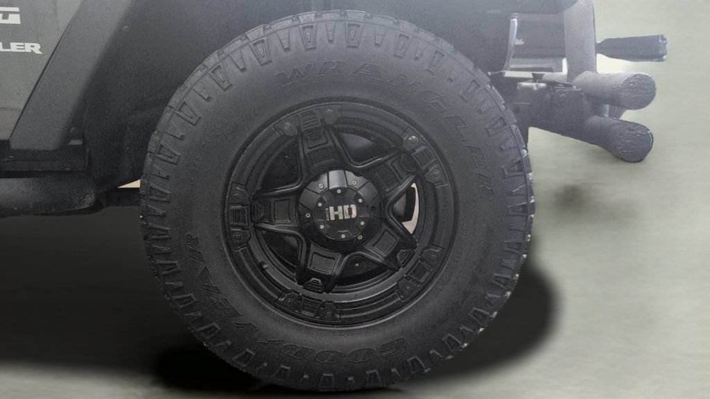 Used 2016 Jeep Wrangler Sport AWD/4WD image 23