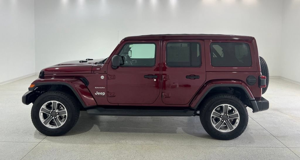 Used 2021 Jeep Wrangler Unlimited Sahara AWD/4WD image 2