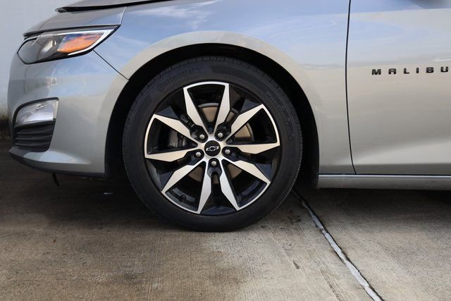 Used 2023 Chevrolet Malibu RS image 9
