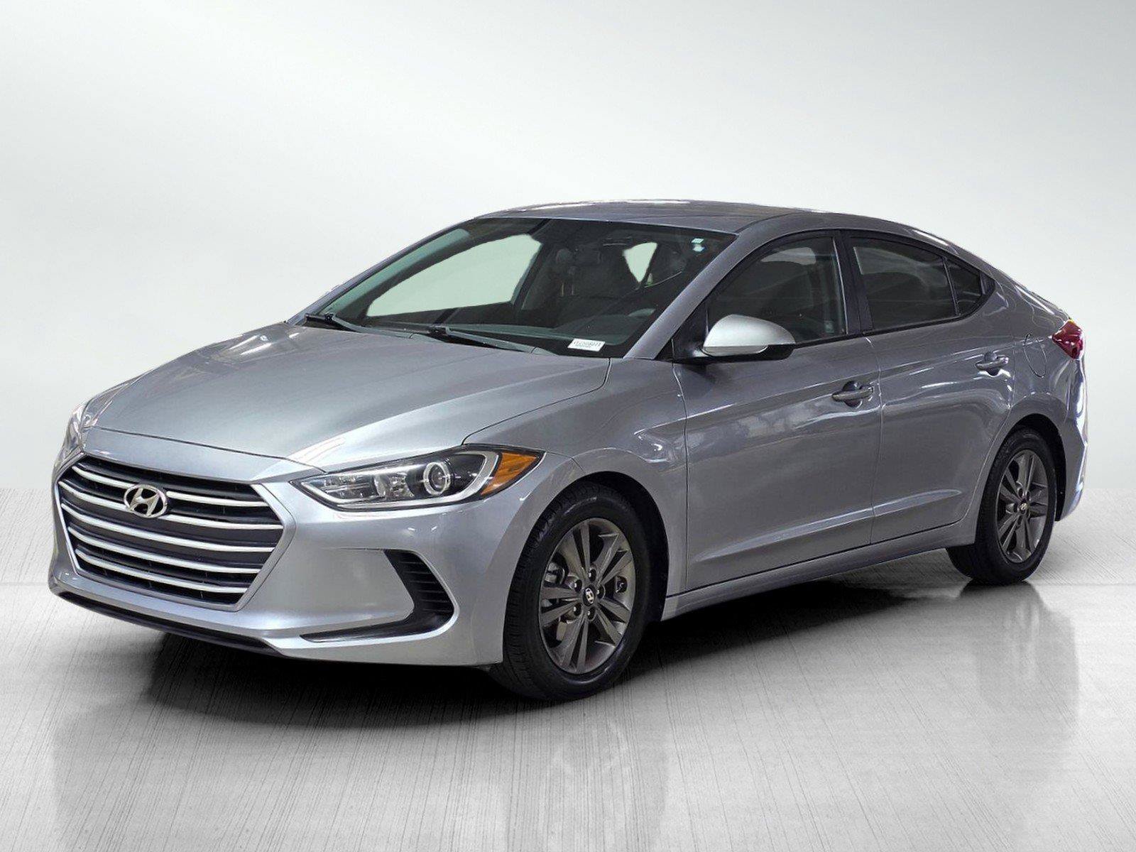 Used 2017 Hyundai Elantra SE FWD image 3