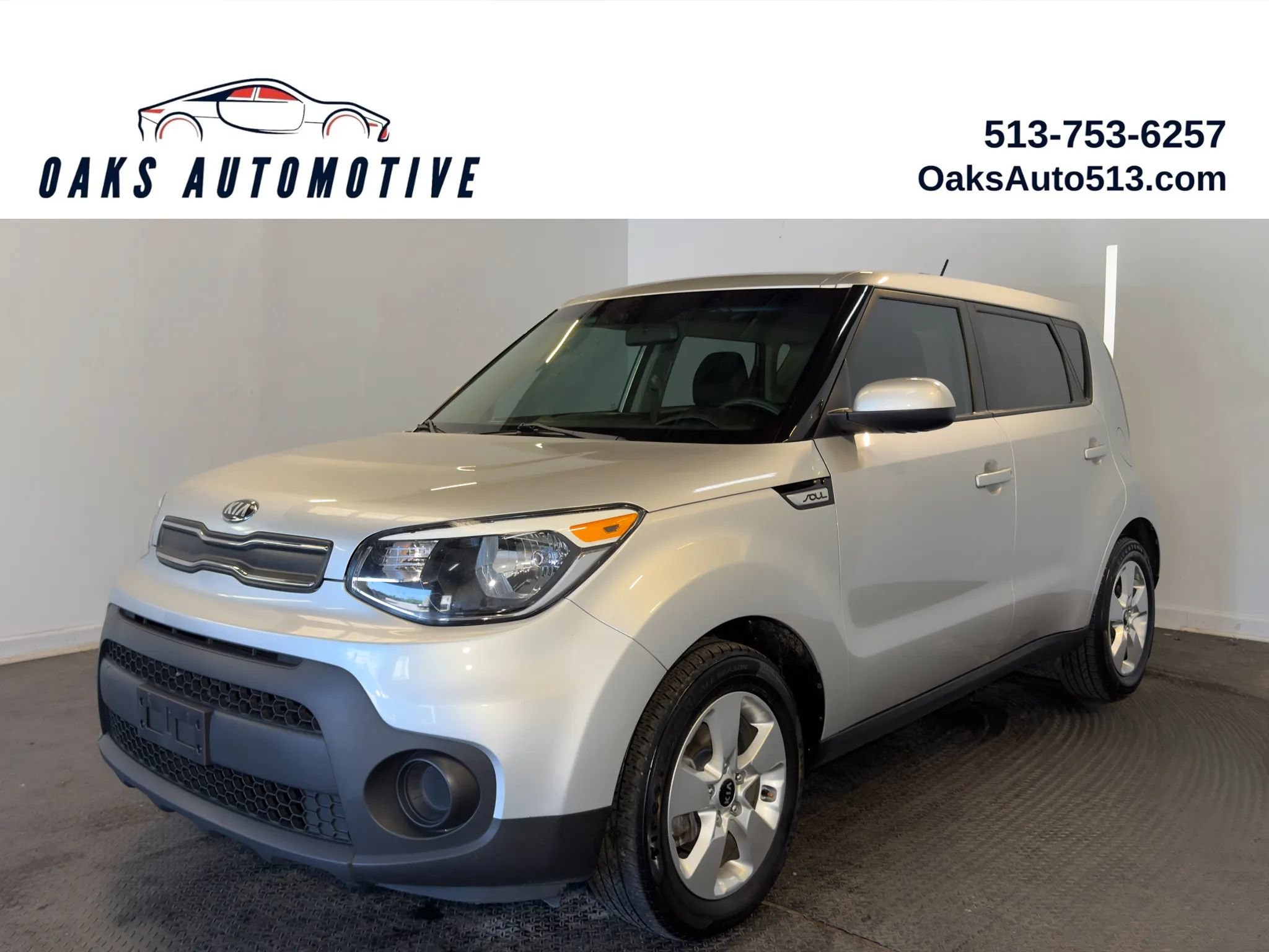 Used 2017 Kia Soul FWD image 1