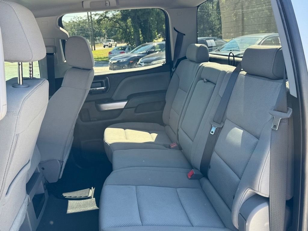 Used 2018 Chevrolet Silverado 1500 LT w/ All Star Edition AWD/4WD image 10