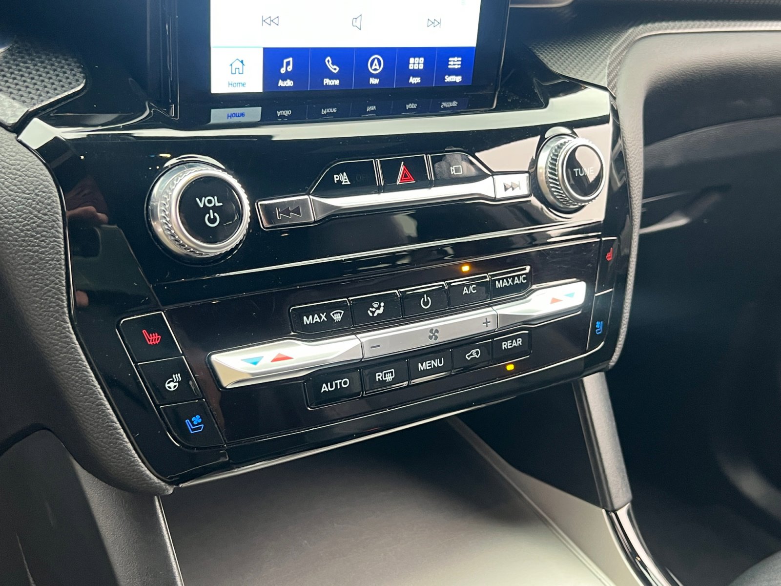 Used 2022 Ford Explorer ST w/ Equipment Group 401A image 12