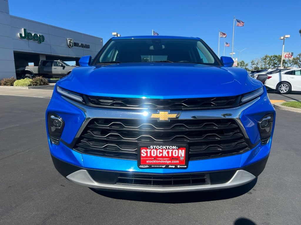 Used 2025 Chevrolet Blazer LT FWD image 7
