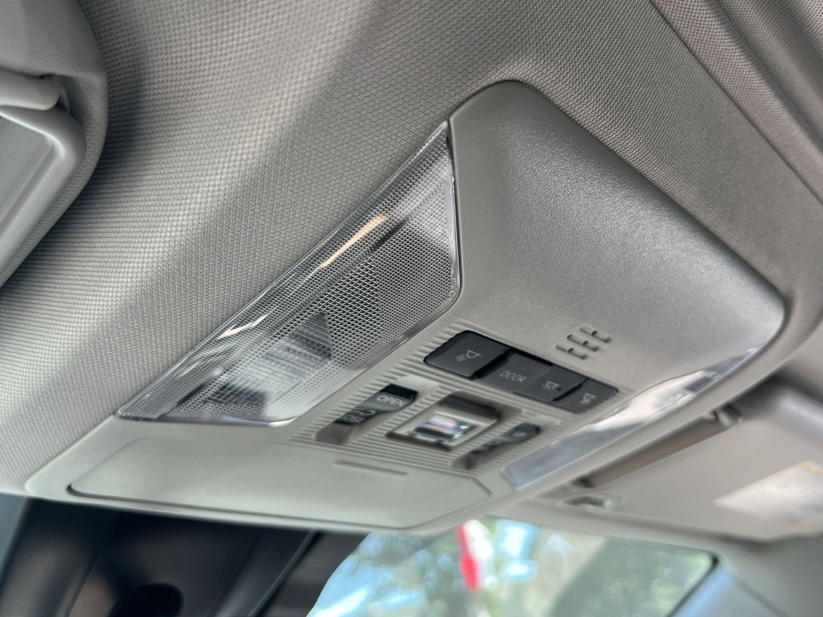 New 2025 Toyota RAV4 XLE image 27