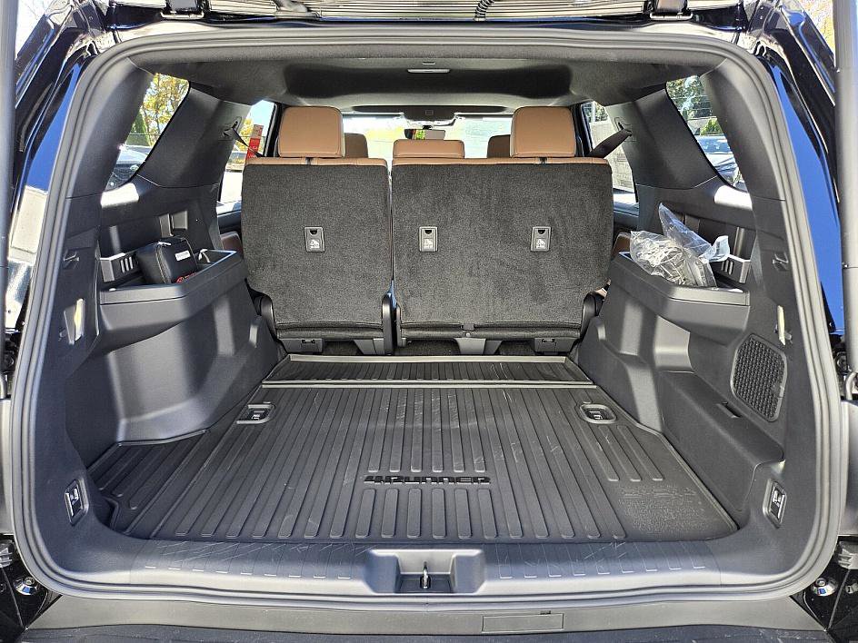 New 2025 Toyota 4Runner Limited image 16