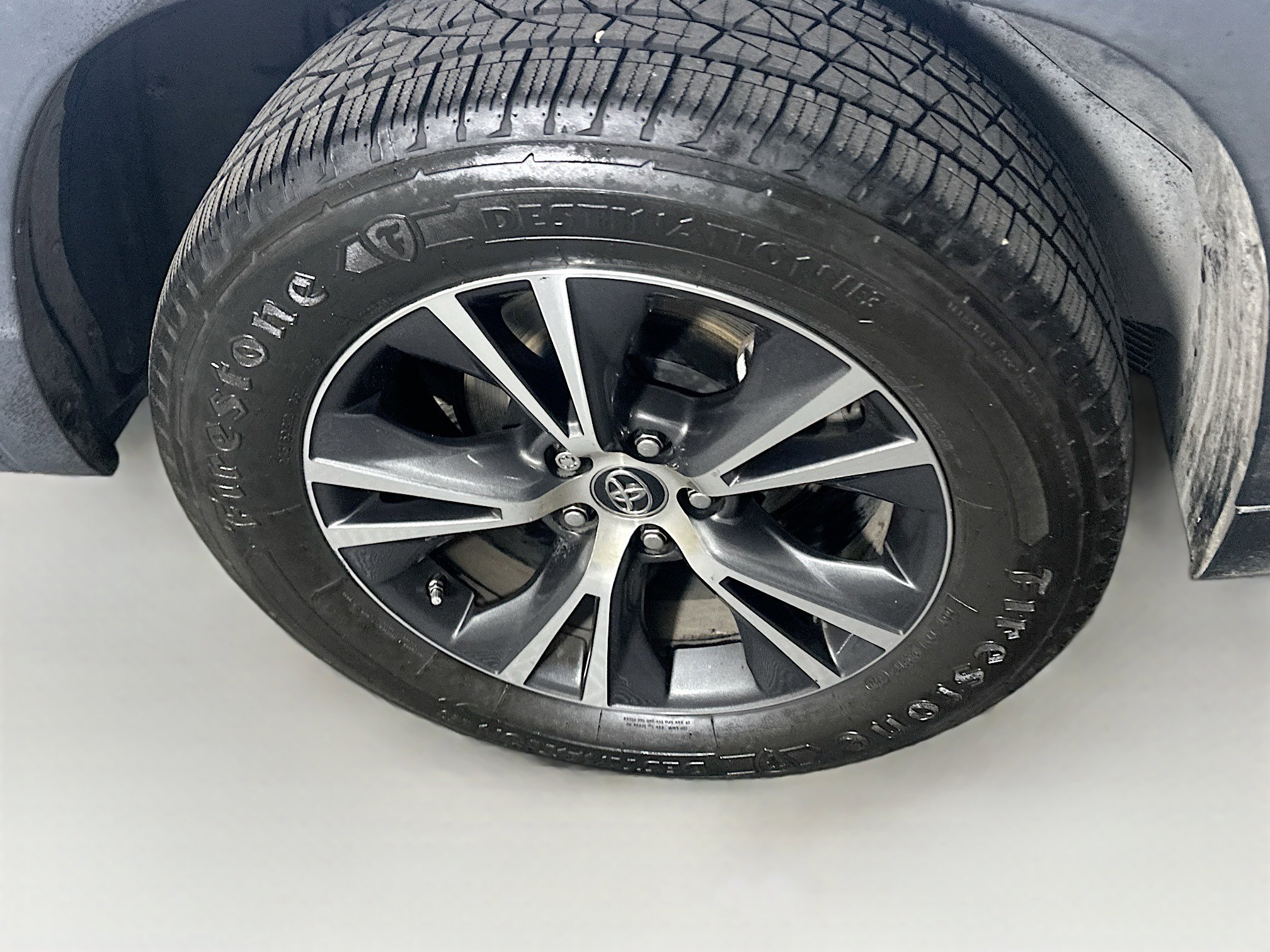 Used 2019 Toyota Highlander Plus image 11