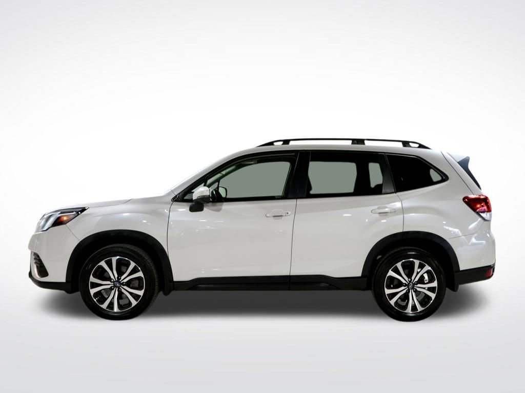 Used 2023 Subaru Forester Limited image 7