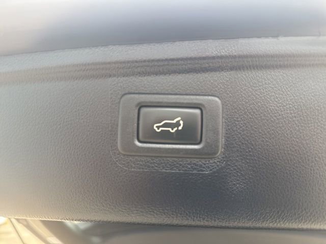 Used 2016 Subaru Outback 2.5i Limited image 13