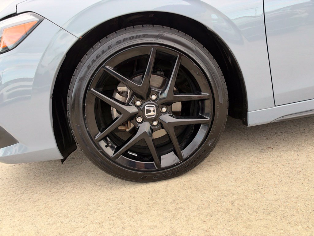 Used 2022 Honda Civic Sport image 9