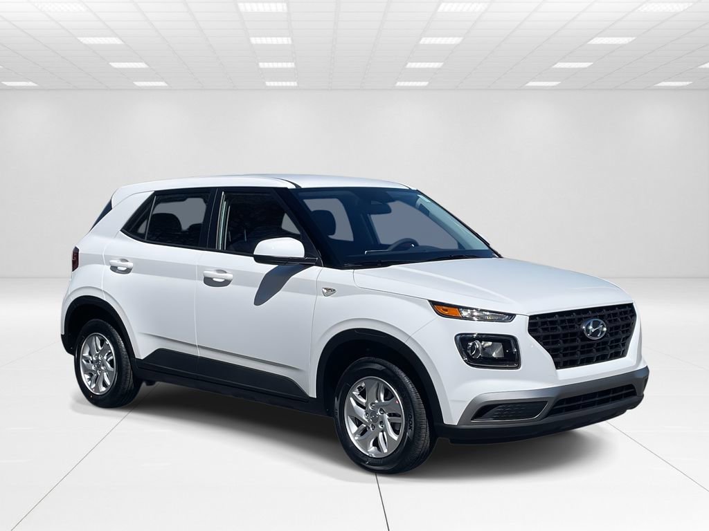 New 2026 Hyundai Venue SE