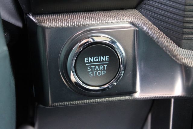 Used 2025 Ford F150 Raptor image 19