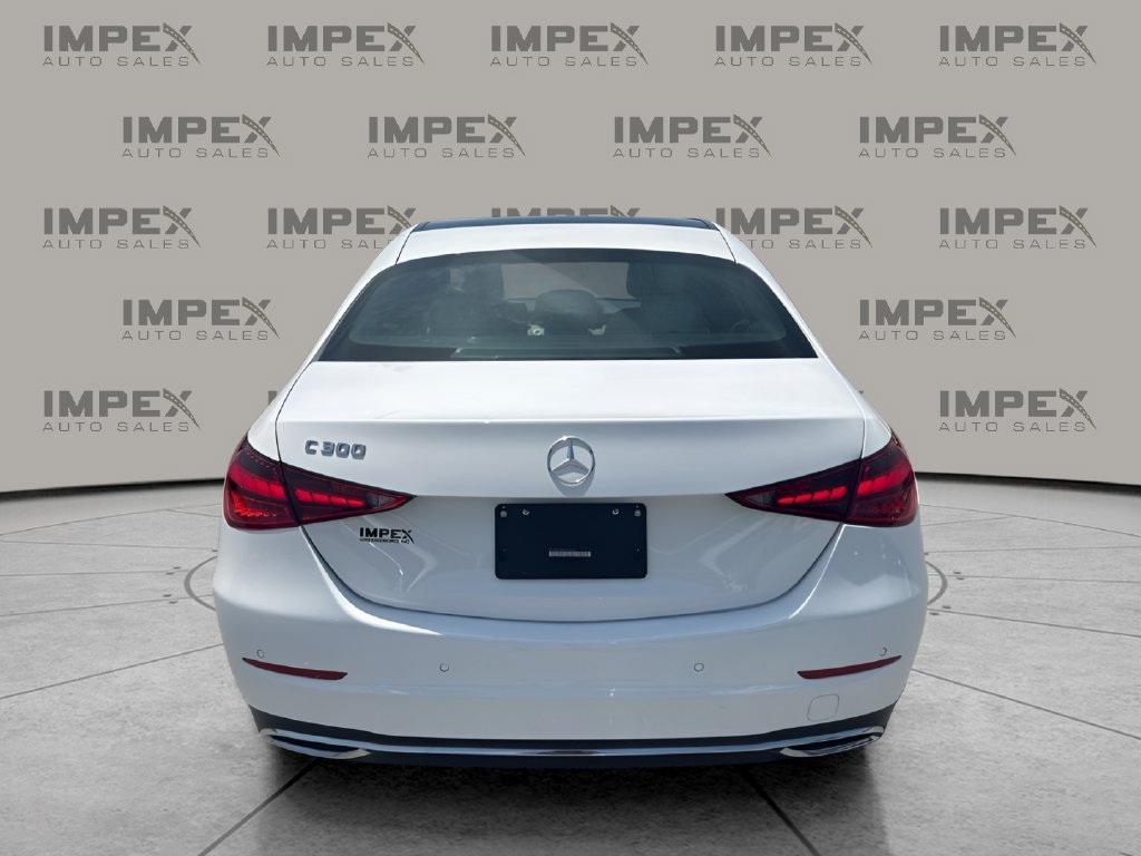 Used 2025 Mercedes-Benz C 300 Sedan image 4