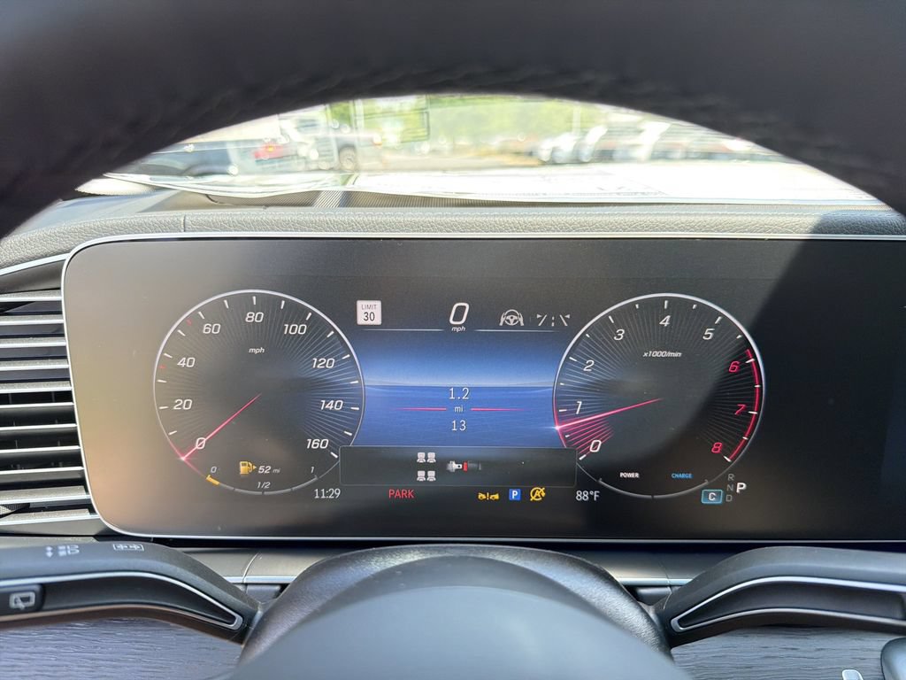 New 2026 Mercedes-Benz GLS 450 4MATIC image 28