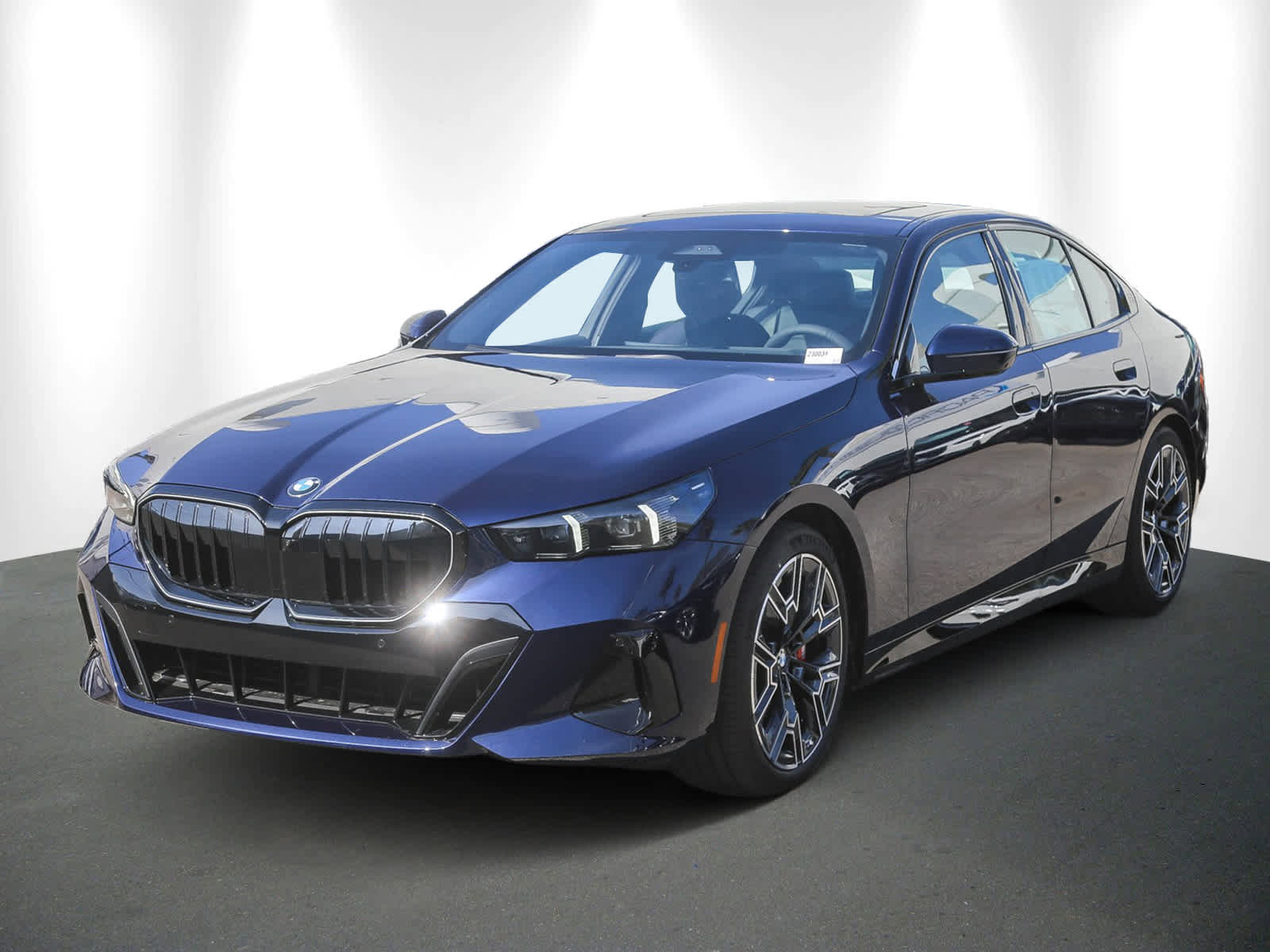 New 2026 BMW 540i xDrive w/ M Sport Package image 3