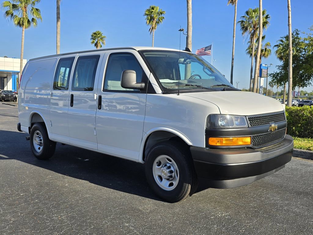 New 2025 Chevrolet Express 2500 w/ Driver Convenience Package video 2