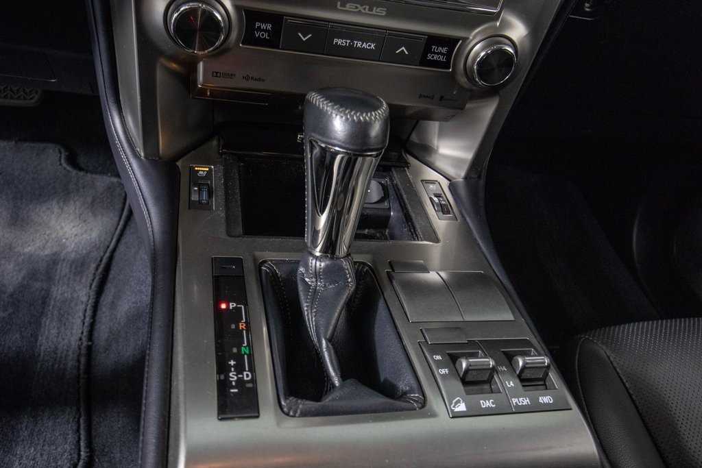 Used 2018 Lexus GX 460 w/ Navigation Package image 25