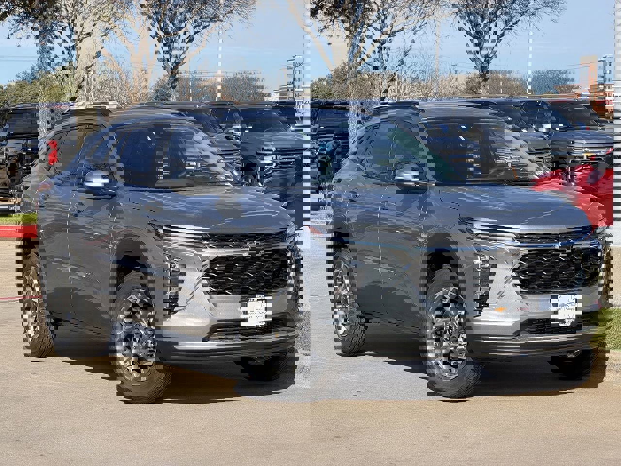 New 2026 Chevrolet Trax LT w/ Driver Confidence Package image 2