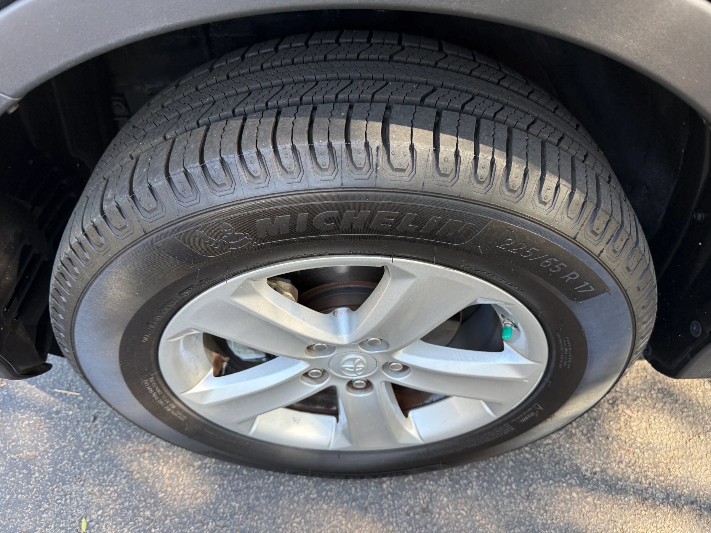 Used 2013 Toyota RAV4 XLE FWD image 34