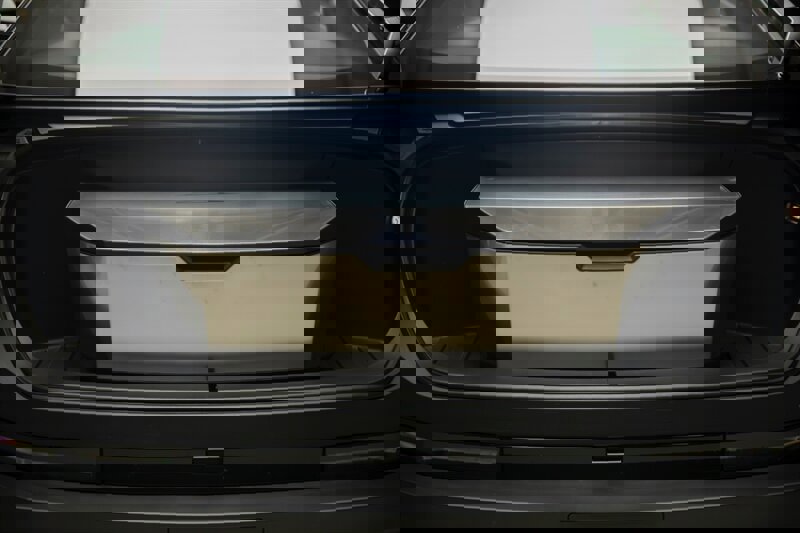 Used 2024 Tesla Cybertruck AWD Crew Cab image 17