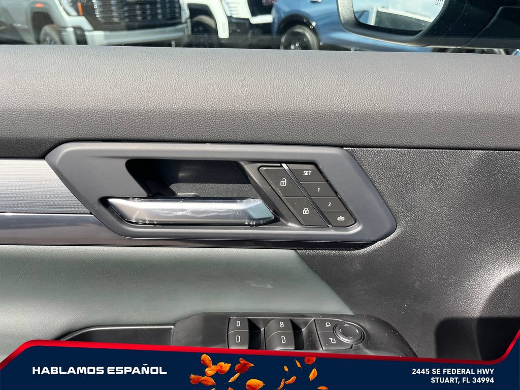 New 2026 GMC Terrain AT4 w/ Convenience Package III AWD/4WD image 22