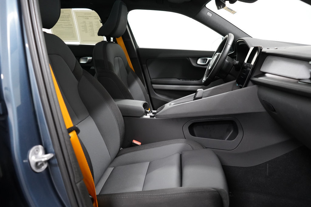 Used 2023 Polestar Polestar 2 w/ Pilot Pack AWD/4WD image 22