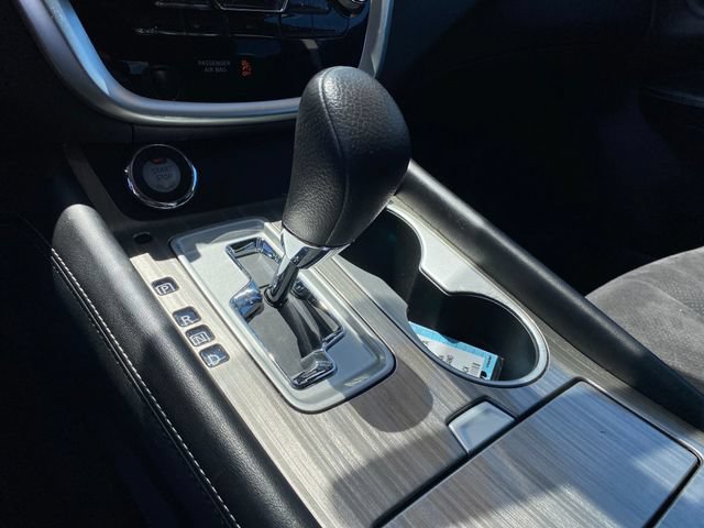 Used 2017 Nissan Murano S AWD/4WD image 13