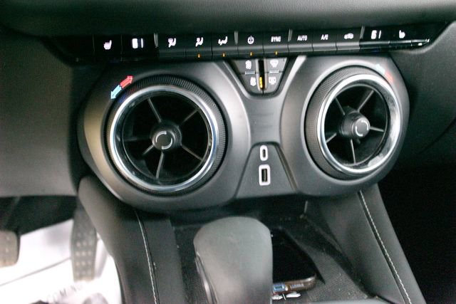 Used 2024 Chevrolet Blazer LT w/ Convenience Package AWD/4WD image 19