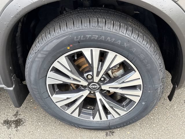 Used 2023 Nissan Rogue SV AWD/4WD image 7