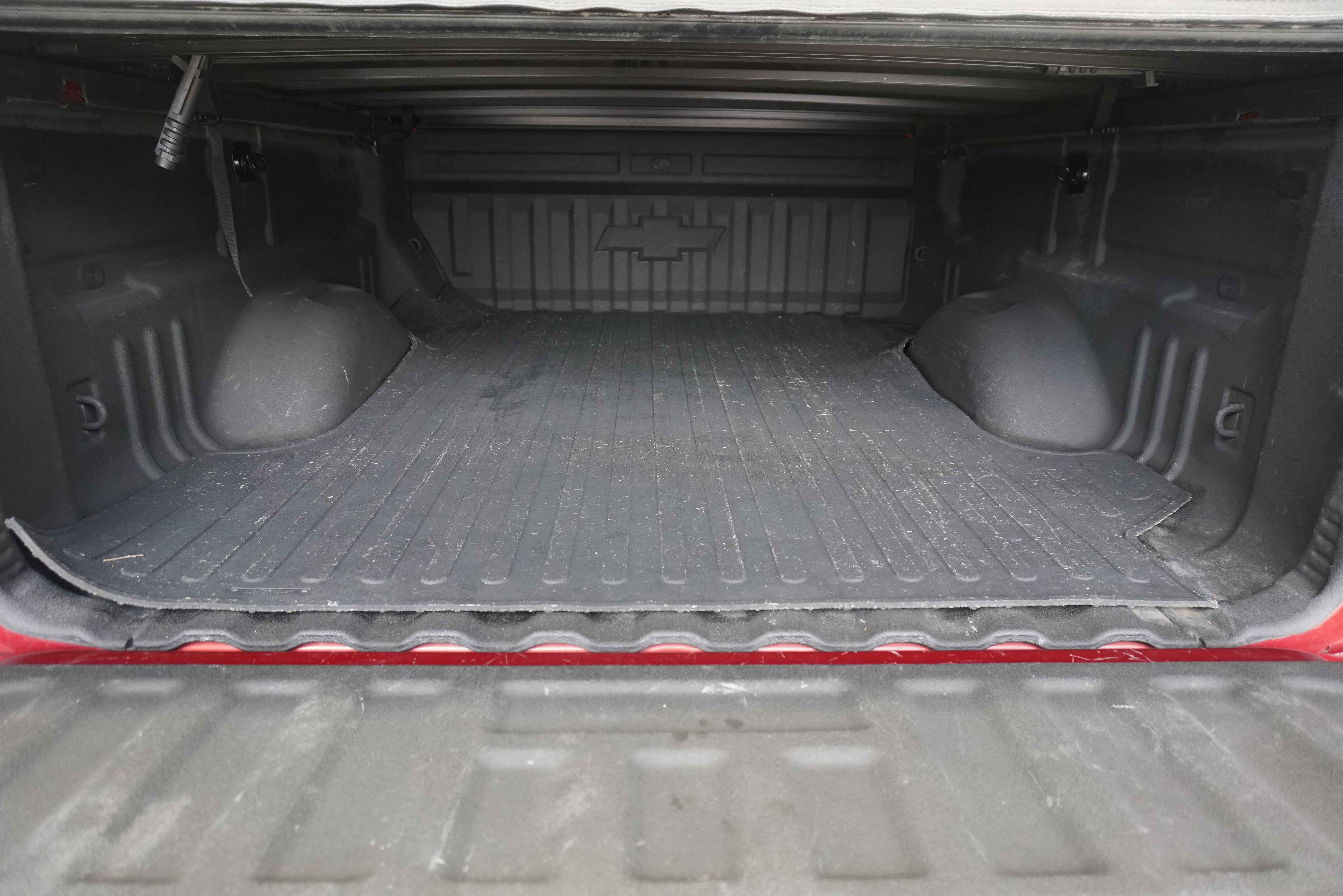 Used 2015 Chevrolet Colorado LT AWD/4WD image 23