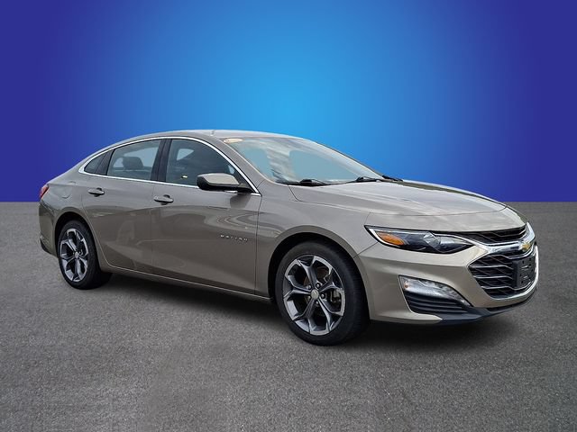 Used 2023 Chevrolet Malibu LT w/ Driver Confidence Package FWD image 2
