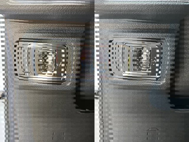 Used 2025 Lincoln Corsair Reserve w/ Towing Package image 42