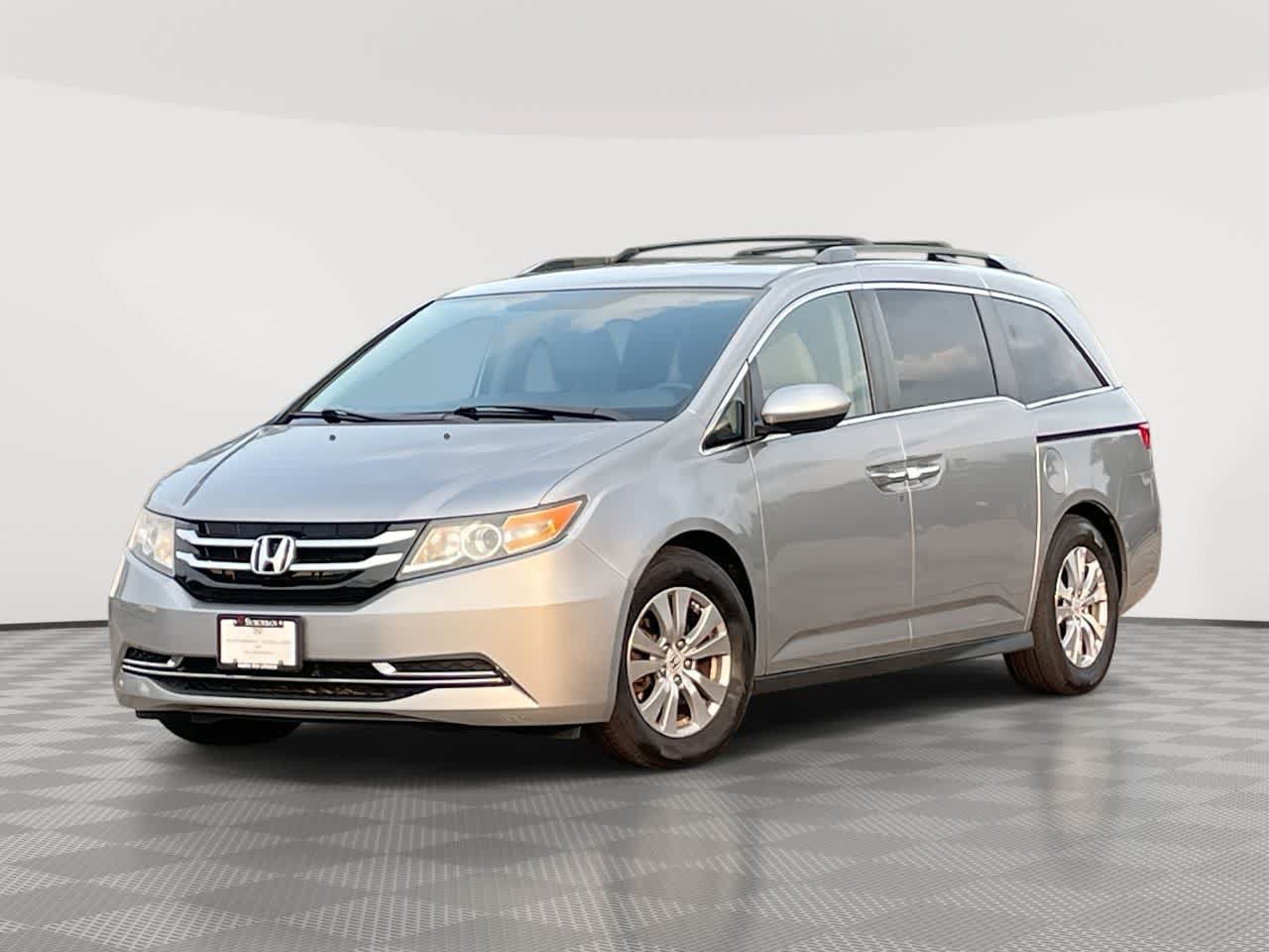 Used 2016 Honda Odyssey SE