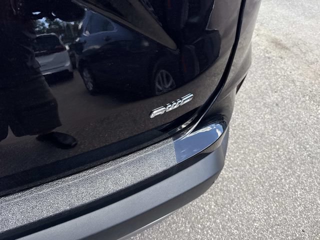 Used 2024 Ford Edge SEL AWD/4WD image 8