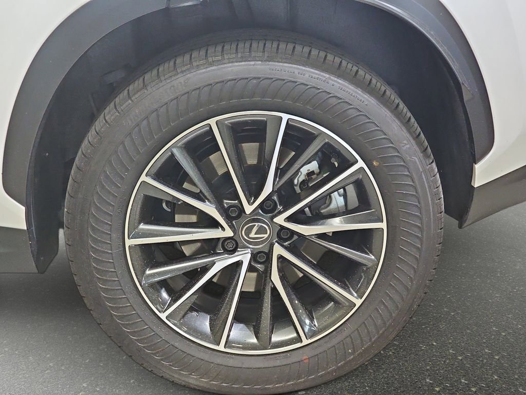 Used 2025 Lexus NX 350h AWD w/ Accessory Package (2T) image 36