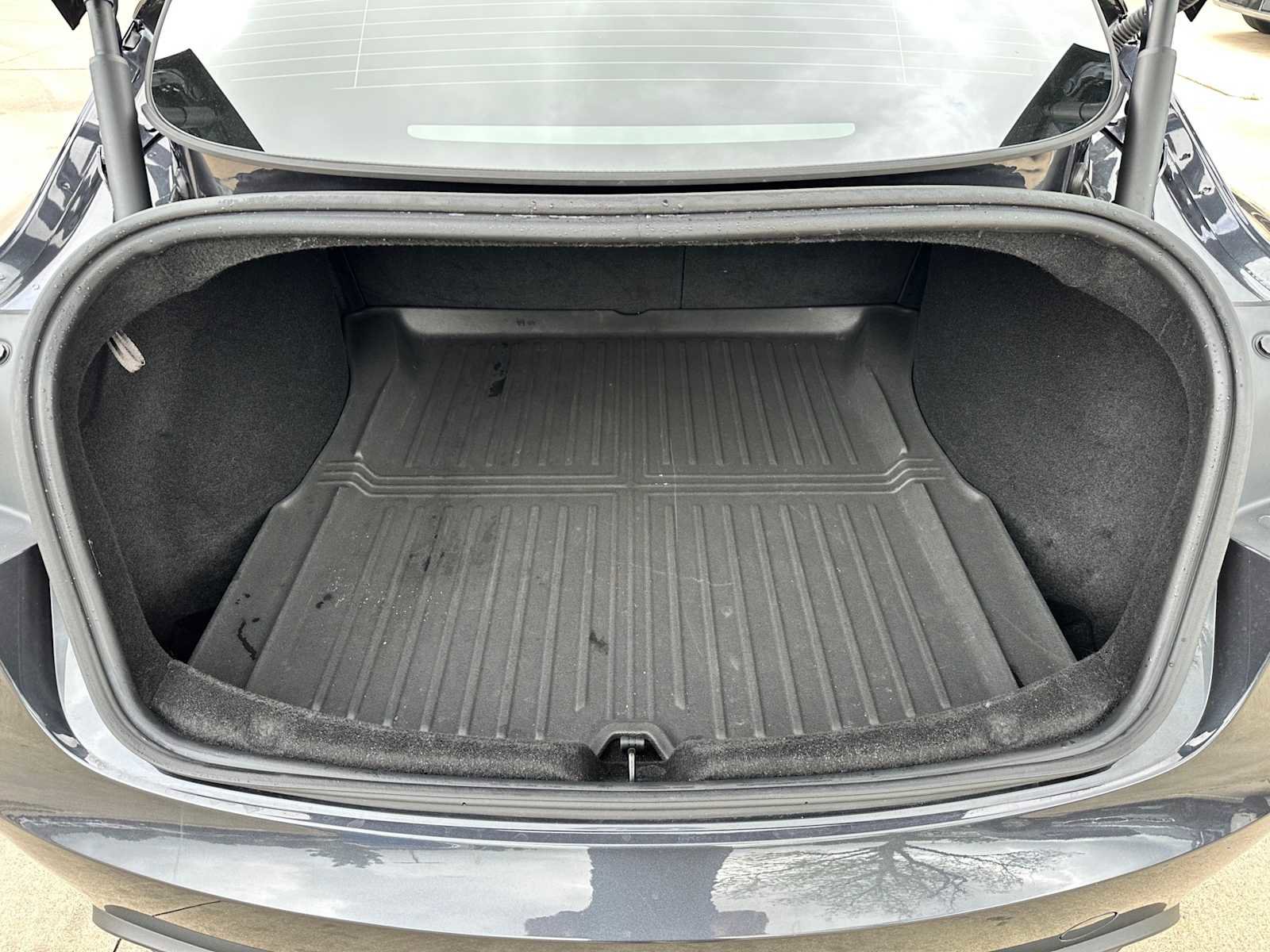 Used 2025 Tesla Model 3 Long Range image 25