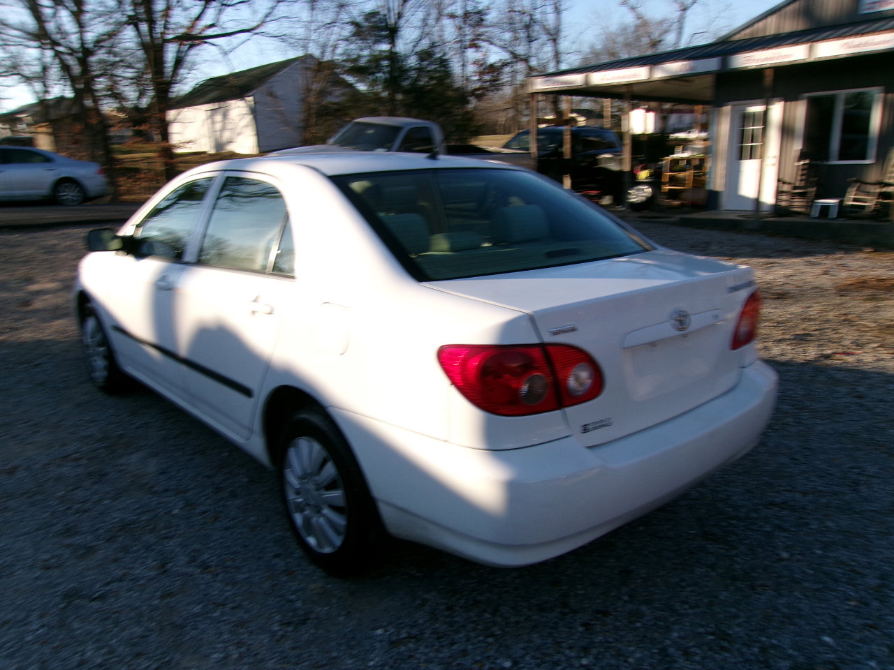 Used 2005 Toyota Corolla CE image 17