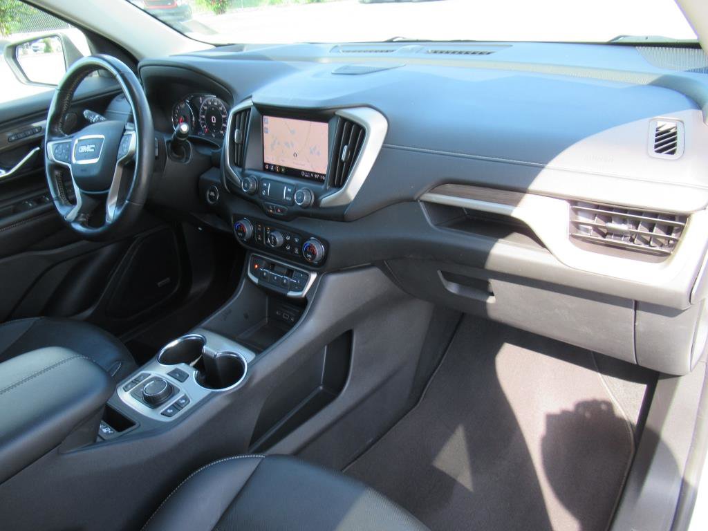 Used 2022 GMC Terrain Denali image 10