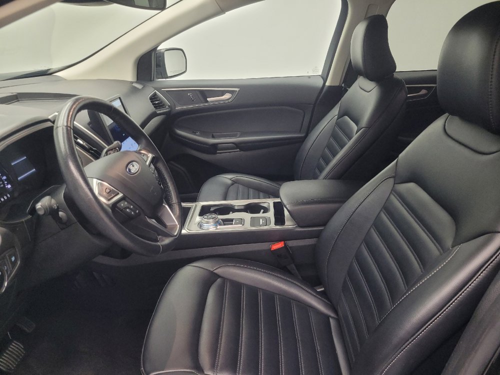 Used 2023 Ford Edge SEL image 17