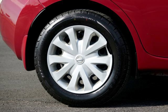 Used 2015 Nissan Versa Note SV image 48