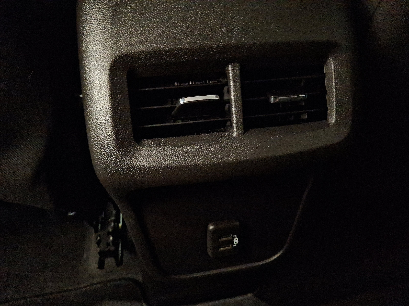 Used 2024 Chevrolet Equinox LT w/ LPO, Floor Liner Package AWD/4WD image 10
